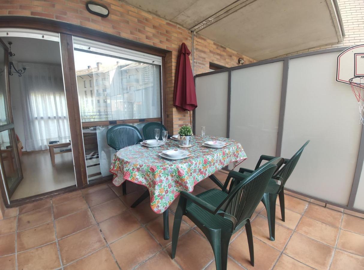 Apartamento Isabella Apartamento Jaca Exterior foto
